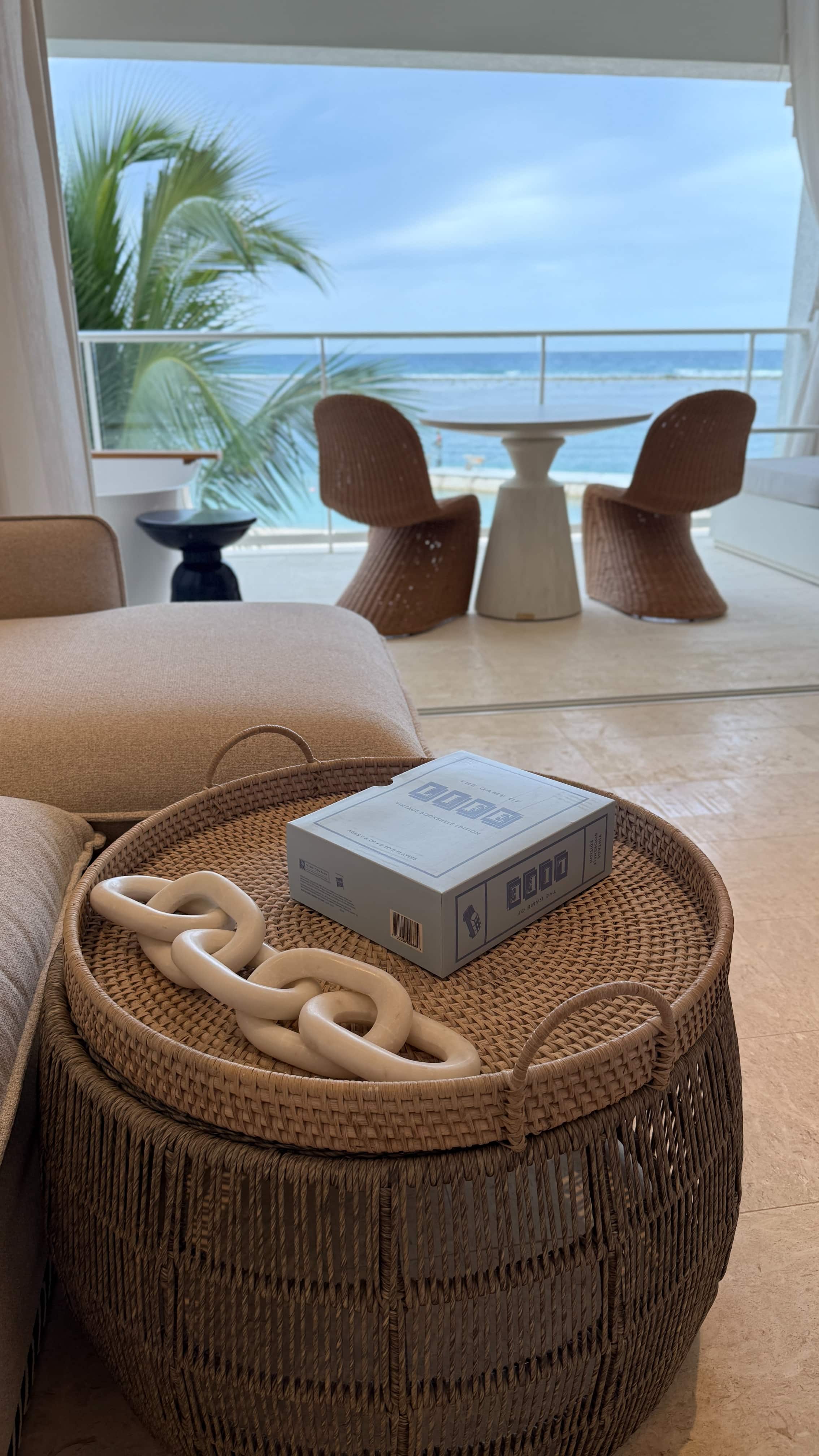 Beachfront One-Bedroom Skypool Butler Suite w/Rooftop Terrace